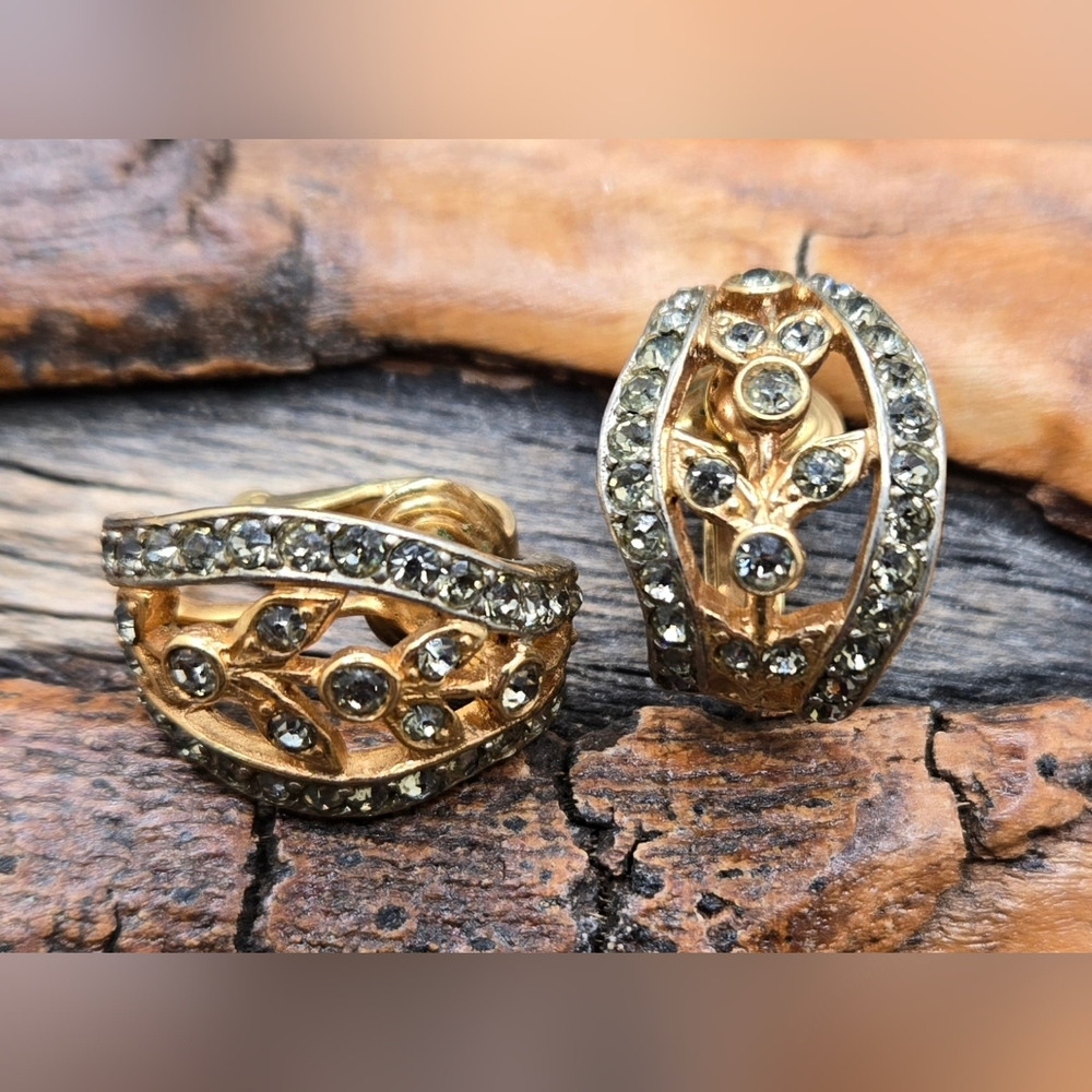 Castlecliff Clip-on Earrings - Gold Tone w/ Clear Crystals EUC ¾" X ½" Vintage